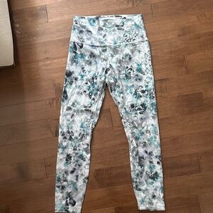lululemon athletica Kids Leggings in Blue and Gray Print
